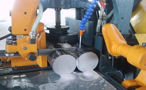 横栏镇卧式带锯床的送料方式有哪几种？