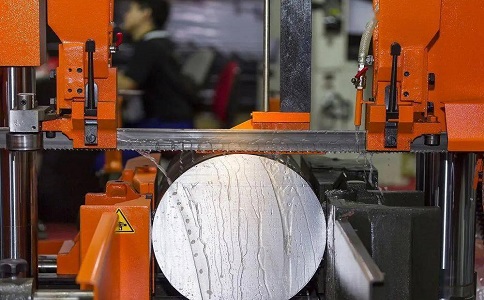 横栏镇立式金属带锯床切削出现跑带故障解决方法! 横栏镇立式金属带锯床切削出现跑带故障解决方法!